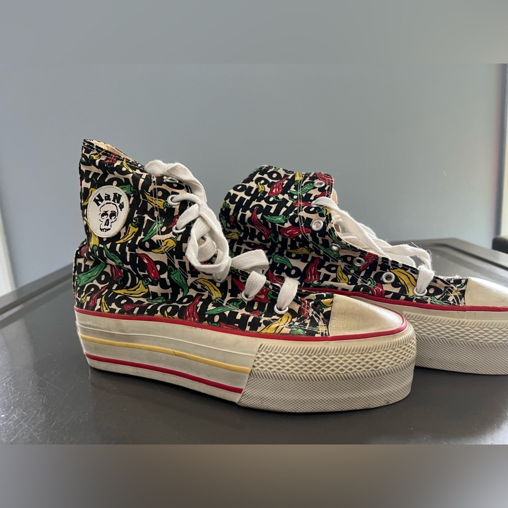 NaNa VINTAGE high top platforms